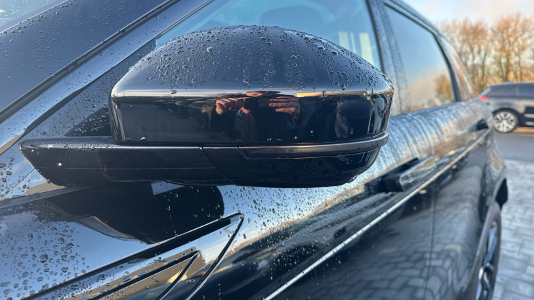 Land Rover Range Rover Evoque 2.0 D200 Edition 5dr Auto Diesel Hatchback